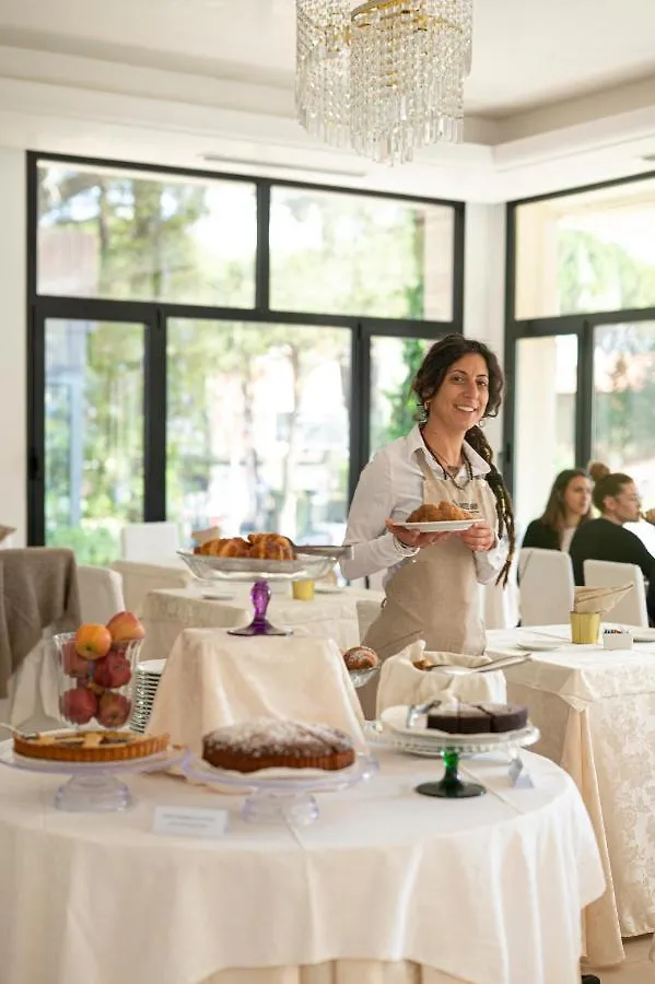 Hotel Baby B&B Milano Marittima