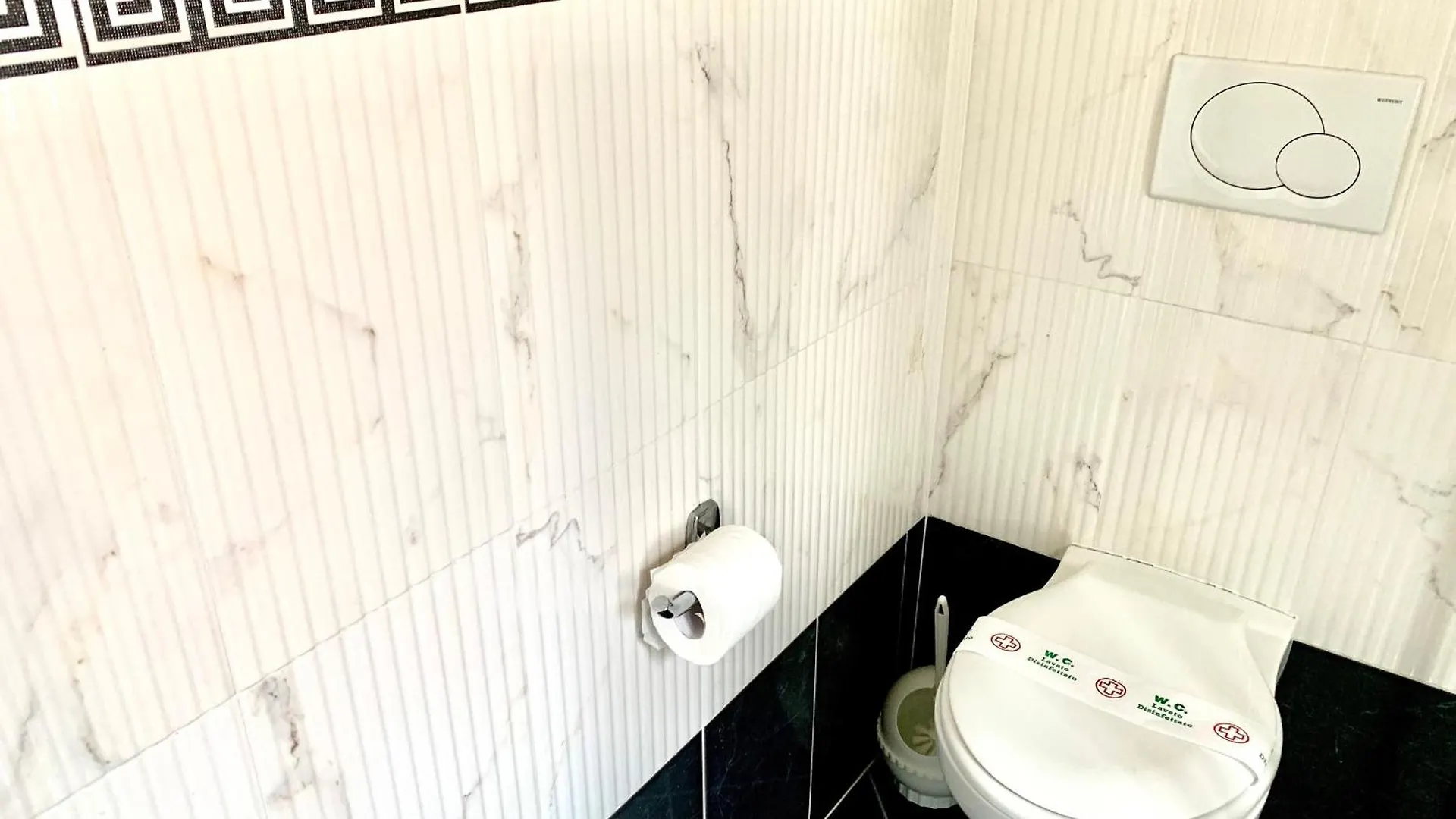 Hotel Baby B&B Milano Marittima 3*,