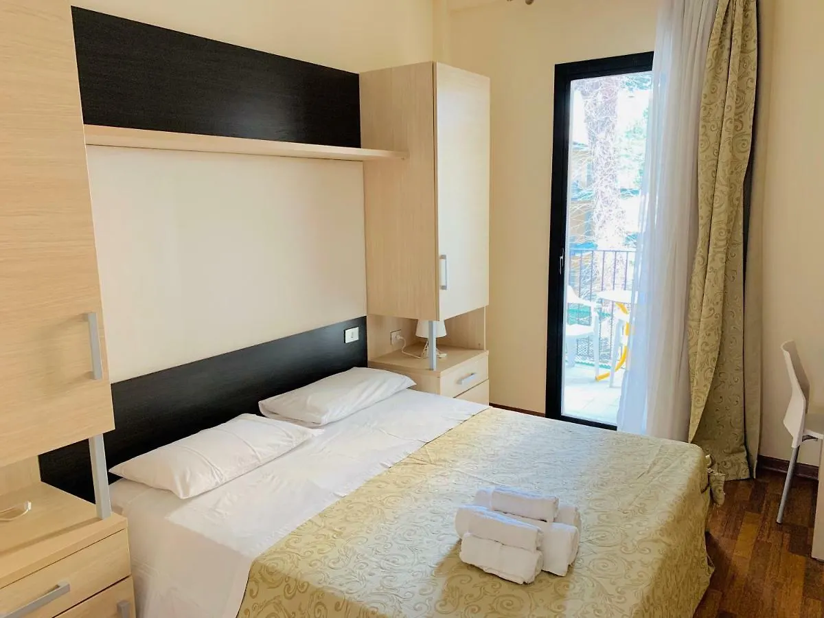 Hotel Baby B&B Milano Marittima